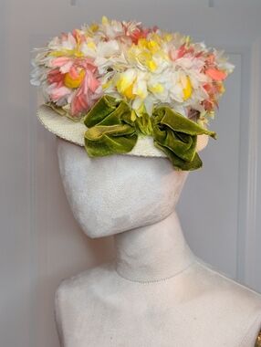 Vintage 50s Lois Stenborn Boulder Straw Floral Bouquet Pillbox Hat 22" MCM